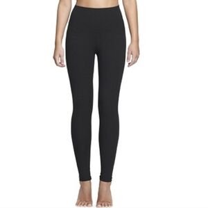 Yummie shapewear leggings Size Large